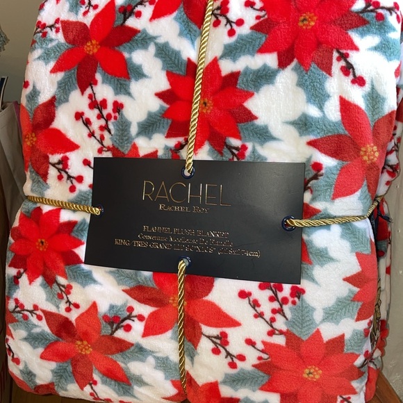 🎄Gorgeous King Sized Poinsettia Plush Blanket 🎄Rich vibrant colors! NWT - Picture 3 of 11